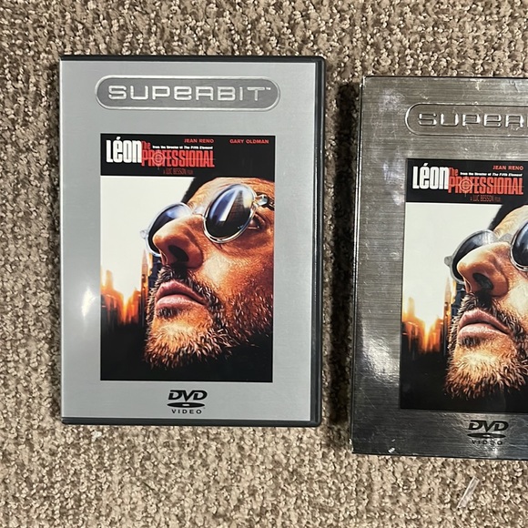 LEON THE PROFESSIONAL - Picture 2 of 4